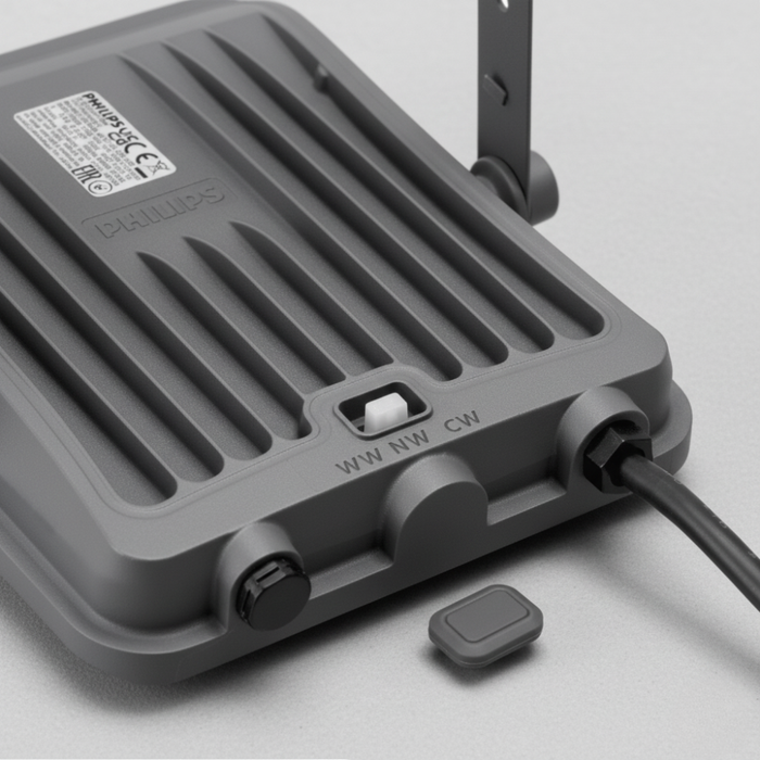 Aplicații proiector LED exterior - curți, fațade, parcări, spații comerciale
