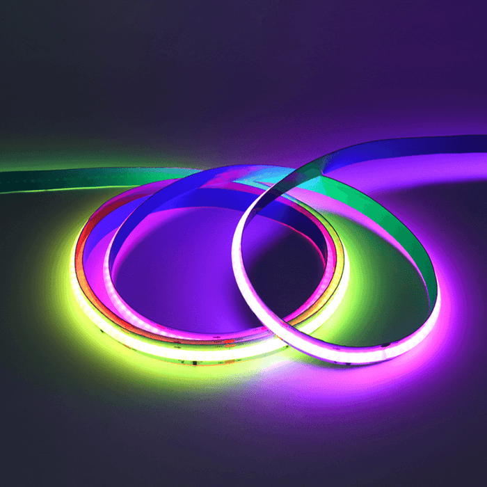 Bandă LED COB RGB, instalare rapidă cu bandă adezivă
