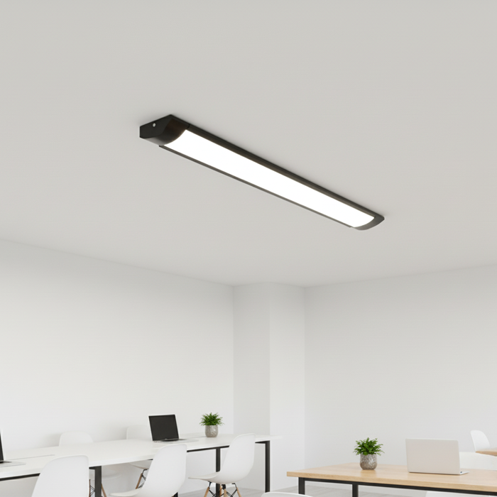 Lampă LED 120cm 36W pentru birou, magazin sau atelier
