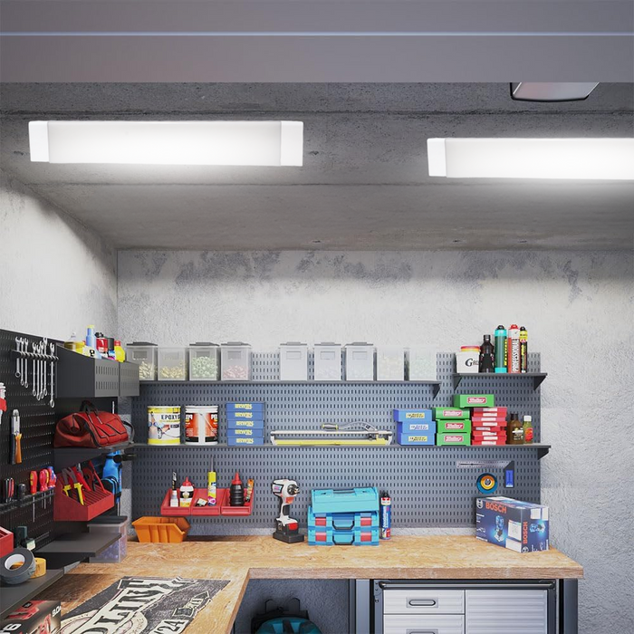 corp led liniar slim 40w, 600m montat pe tavan in atelier auto, ledia.ro