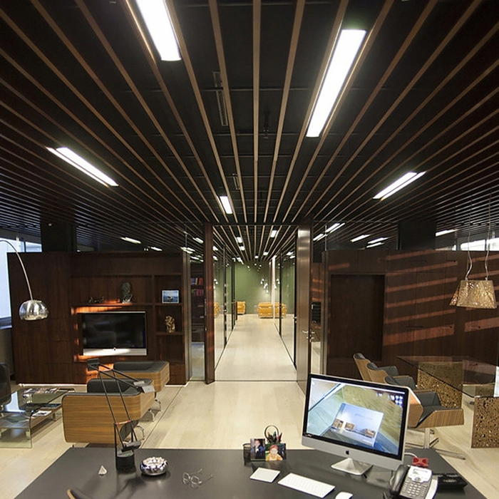 Corp LED profesional MARS 36W Slim pentru tavan sau perete
