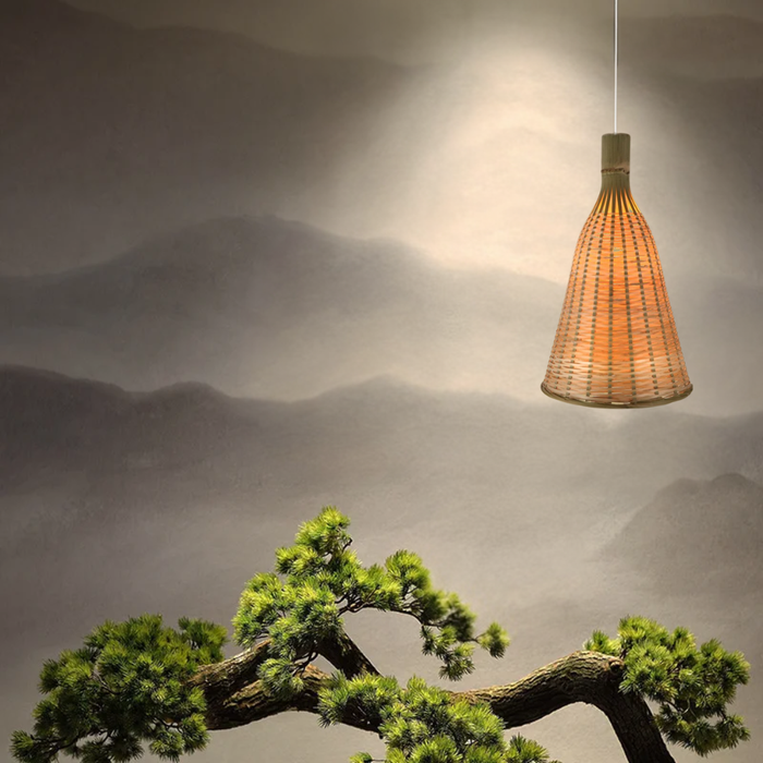 Pendul Mallorca ratan natural în interior minimalist
