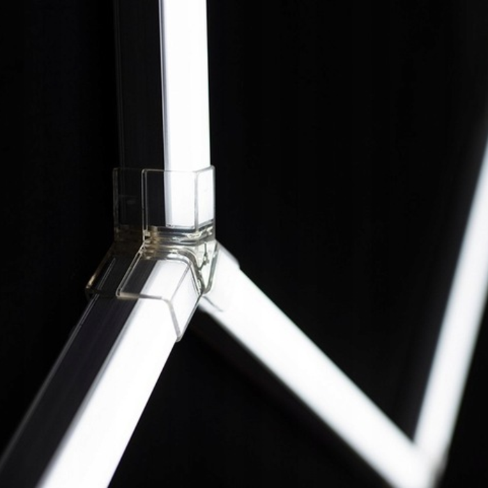 iluminat LED hexagonal profesional pentru lucrări de precizie