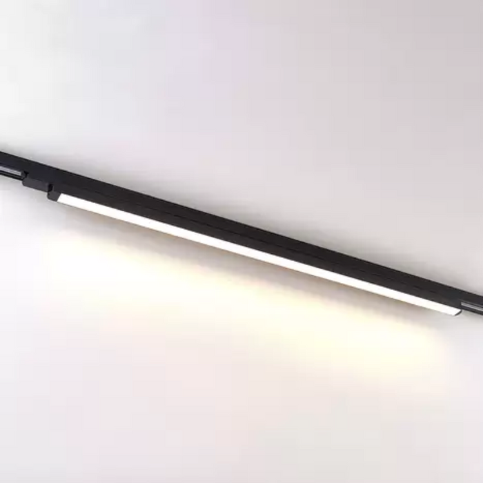 lampa led liniara, lampi pe sina, lampi liniare sina, iluminat sina led, lampi iluminat sina, lampa neagra pe sina, ledia.ro