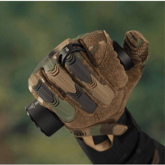 Fascicul puternic lanternă Olight Javelot Mini pentru exterior
