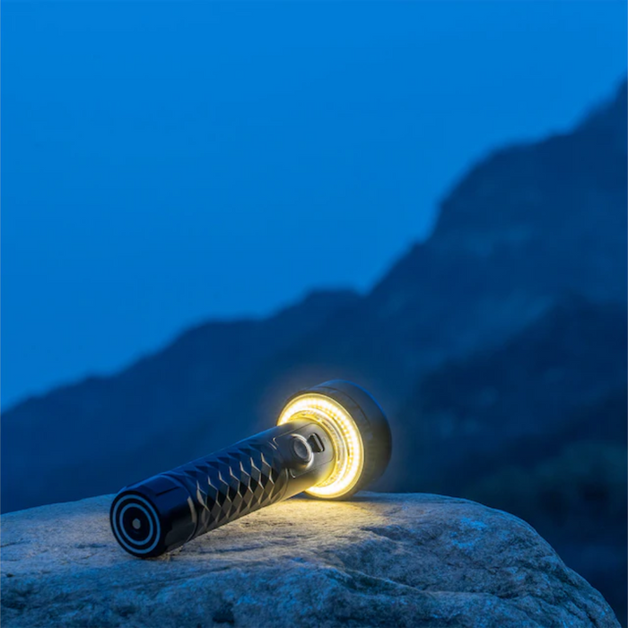 Olight Prowess lanterna cu lumină reglabilă continuu 800lm
