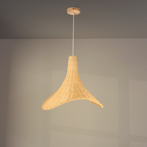 Lampă suspendată boho pentru living modern cu decor natural