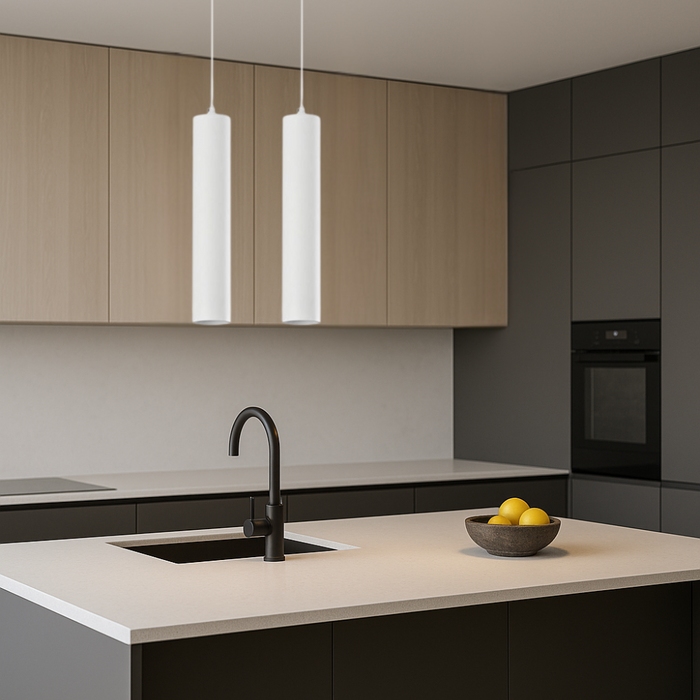 Pendule Paipu în variantă albă, perfect integrate într-o bucătărie minimalistă
