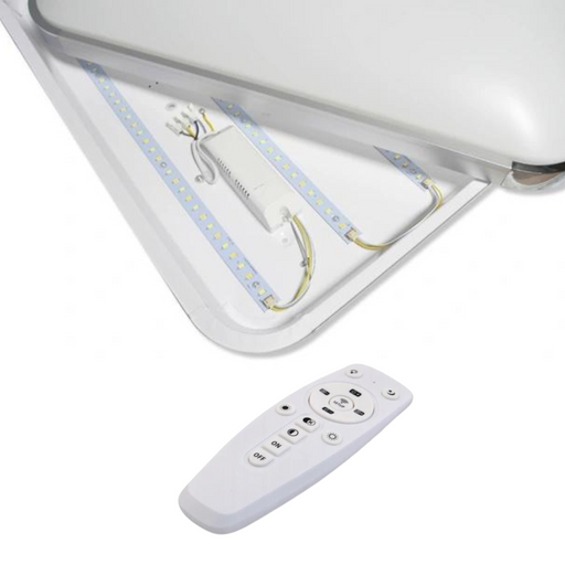 Plafonieră LED cu LED-uri SMD și control RF 