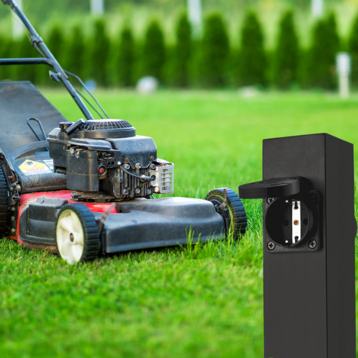 Priză exterior 230V pe stâlp, 30 cm înălțime, design negru
