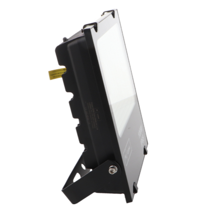 Proiector led 230v, proiector led pro, proiector 200W 230v, proiectoare led lumina rece, proiector led exterior, proiectoare led 230v, proiector ip65, proiector dedeman, proiector iluminat exterior, ledia.ro