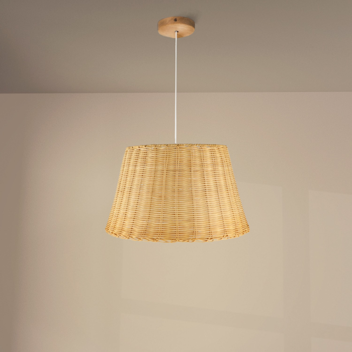 Lampă Sicilia cu textură ratan aerisită