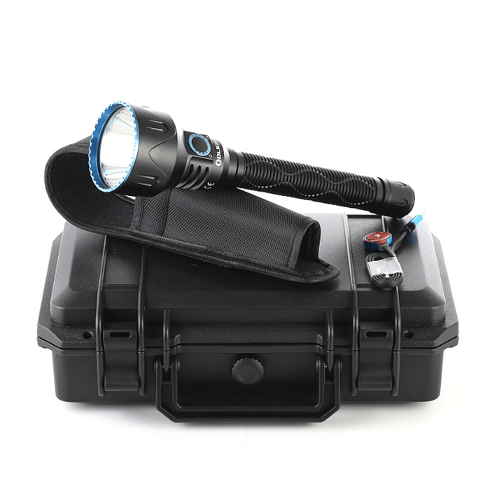 lanterna Olight Javelot Pro, lanterna led vanatoare, lanterna tactica, lanterna puternica, lanterna profesionala, lanterna led cu acumulator, lanterne cu led, lanterna mare, lanterna led profesionala, ledia.ro